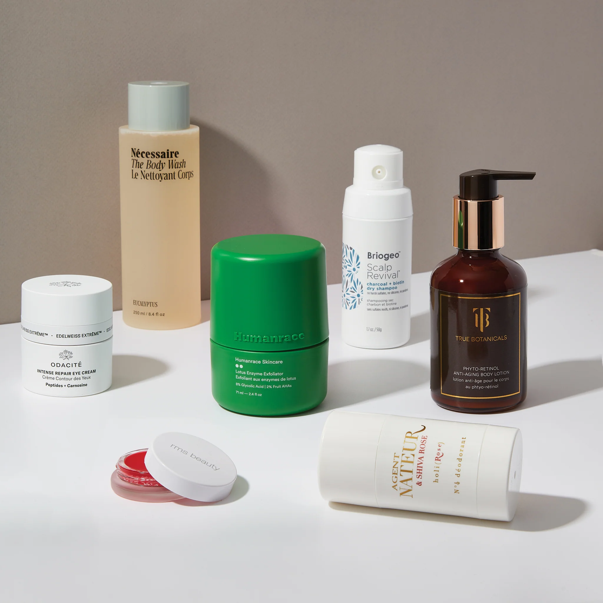 The Editor's Essentials Green Beauty Box